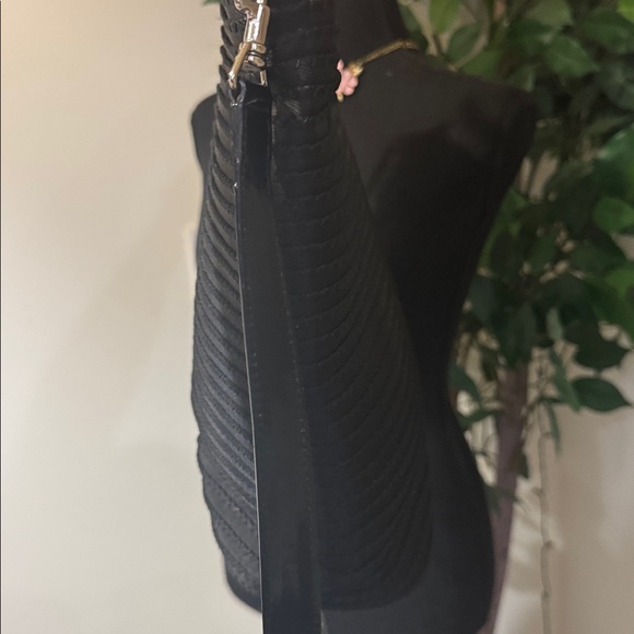 GUCCI Bamboo Bag Tom Ford Period Black 2 way Bag
Includes COA - Picture 7 of 17